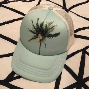 Billabong trucker hat